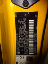 Load image into Gallery viewer, PARKLAMP Toyota FJ Cruiser 2007 07 2008 08 2009 09 2010 10 11 Right - NW83576
