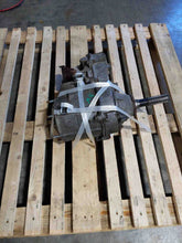 Load image into Gallery viewer, FRONT CV AXLE SHAFT Jeep Liberty 02 03 04 05 06 07 Right - NW9257

