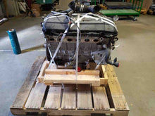 Load image into Gallery viewer, Fog Light BMW 320i 330i 325i 2002 02 2003 03 2004 04 2005 05 - NW82008
