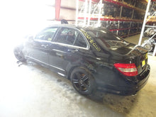 Load image into Gallery viewer, STARTER MOTOR C230 C250 C300 C350 C63 CL550 CL600 CL63 CL65 E350 07-12 - NW170756
