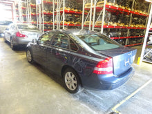Load image into Gallery viewer, RADIO CONTROLS Volvo 40 Series C30 S40 V50 2007 07 - NW140320
