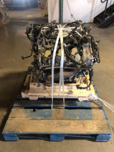 Load image into Gallery viewer, POWER STEERING PUMP C250 C300 C350 C63 E350 E550 E63 10-13 - NW163707
