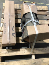 Load image into Gallery viewer, STEERING RACK MERCEDES 300D 300E 380 500 1981 - 1991 - NW169334
