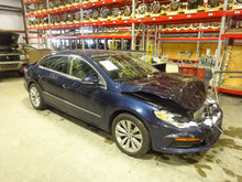 Load image into Gallery viewer, TURN SIGNAL LIGHT LAMP CC 09 10 11 12 Bumper Mounted Right - NW83635
