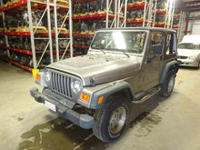 Load image into Gallery viewer, SIDE MARKER LAMP LIGHT Jeep TJ Wrangler 1997-2006 Right - NW81596
