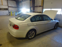 Load image into Gallery viewer, IGNITION SWITCH  BMW 325i 335i 328i Z4 M3 2006 06 2007 07 2008 08 09 10 11 - NW106640
