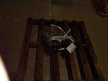 Load image into Gallery viewer, Exterior Door Handle Infiniti FX35 FX45 03 04 05 06 07 08 Right - NW118352
