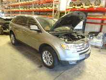 Load image into Gallery viewer, RADIATOR Ford Edge Lincoln MKX 07 08 09 10 11 12 13 - NW131669
