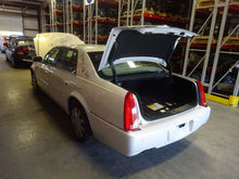 Load image into Gallery viewer, Radio Cadillac DTS 2006 - NW134488
