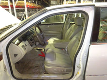 Load image into Gallery viewer, Radio Cadillac DTS 2006 - NW134488
