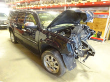 Load image into Gallery viewer, SIDE VIEW DOOR MIRROR Avalanche 1500 Suburban 1500 Suburban 07-08 Right - NW535117
