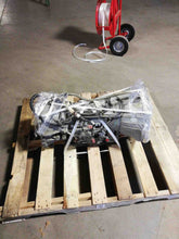 Load image into Gallery viewer, TRANSFER CASE Nissan Pathfinder 2004 04 Auto 4x4 - NW176821
