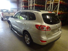 Load image into Gallery viewer, BODY CONTROL MODULE BCM COMPUTER Hyundai Santa Fe 10 11 12 - NW32286
