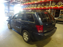 Load image into Gallery viewer, SIDE VIEW DOOR MIRROR Jeep Grand Cherokee 05 06 07 08 09 10 Left - NW51064
