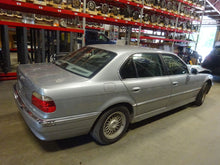 Load image into Gallery viewer, STEERING RACK BMW 740i 750i 1995 95 96 97 98 99 00 01 - NW168675
