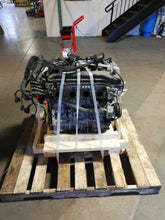 Load image into Gallery viewer, FRONT CV AXLE SHAFT Sonata Sonata Hybrid Optima 11-16 AT Right - NW12187
