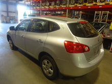 Load image into Gallery viewer, GRILLE Nissan Rogue 2008 08 2009 09 2010 10 - NW98364
