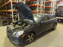 Load image into Gallery viewer, Grille  MERCEDES E-CLASS 2010 - NW98531
