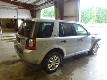Load image into Gallery viewer, CV AXLE SHAFT Land Rover LR2 2008 08 2009 09 2010 10 2011 11 Front Right - NW13508
