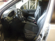Load image into Gallery viewer, CV AXLE SHAFT Land Rover LR2 2008 08 2009 09 2010 10 2011 11 Front Right - NW13508
