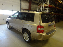 Load image into Gallery viewer, WHEEL RIM Highlander 06-07 17x6-1/2 ALLOY 17x6-1/2, 5 lug, 4-1/2" - NW201452
