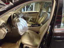 Load image into Gallery viewer, FRONT SPINDLE C240 C320 C55 01 02 03 04 05 - 10 Right - NW166430
