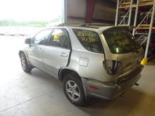 Load image into Gallery viewer, MEMORY CONTROL MODULE COMPUTER Lexus RX300 99 00 01 02 03 - NW33833
