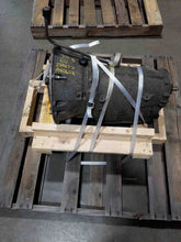 Load image into Gallery viewer, FOG LAMP LIGHT C230 C240 C280 C320 C350 C55 05-07 Bumper Mounted Right - NW83027
