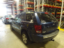 Load image into Gallery viewer, Fog Light Aspen Grand Cherokee Durango Dakota 2005 05 2006 06 07 08 09 10 - NW81588
