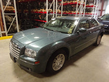 Load image into Gallery viewer, Carrier Assembly Dodge 300C 2005 - NW45684
