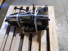 Load image into Gallery viewer, Carrier Assembly Dodge 300C 2005 - NW45684
