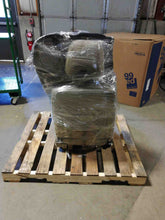 Load image into Gallery viewer, CV AXLE SHAFT Legacy 2000 00 2001 01 02 03 04 Right - NW13963
