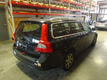 Load image into Gallery viewer, FRONT CV AXLE SHAFT Volvo C70 S80 V70 XC70 2007-2014 Left - NW14758
