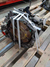 Load image into Gallery viewer, ECU ECM COMPUTER Land Rover LR2 2008 08 - NW61980
