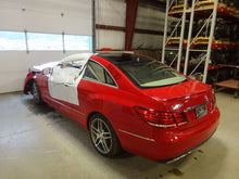 Load image into Gallery viewer, THROTTLE BODY E250 Van C250 C300 C350 C63 CLA45 CLS400 CLS550 12-16 - NW178365
