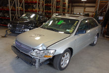 Load image into Gallery viewer, Axle Shaft Toyota Avalon 2001 - NW14050
