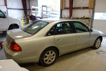 Load image into Gallery viewer, Axle Shaft Toyota Avalon 2001 - NW14050
