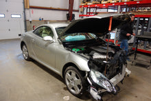 Load image into Gallery viewer, THROTTLE BODY LS430 SC430 GS430 01 02 03 04 05 - NW178250
