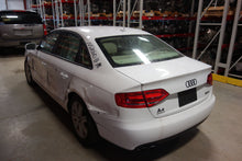 Load image into Gallery viewer, FRONT CV AXLE SHAFT Audi A4 A5 RS5 S4 S5 2008-2016 - NW9971
