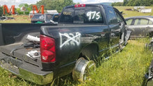 Load image into Gallery viewer, TRANSFER CASE Dodge 1500 Pickup 06 07 08 09 10 11 12 - MM2202169
