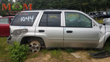 Load image into Gallery viewer, [INVENTORYCAR_YEAR_MAKE_MODEL] TRANSFER CASE - MM2202176
