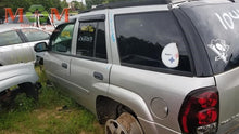 Load image into Gallery viewer, [INVENTORYCAR_YEAR_MAKE_MODEL] TRANSFER CASE - MM2202176
