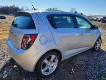 Load image into Gallery viewer, Transmission Chevrolet Sonic 2012 - MM2960442
