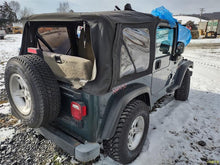 Load image into Gallery viewer, TRANSMISSION Jeep TJ Wrangler 2005 05 2006 06 - MM2967026
