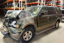 Load image into Gallery viewer, TRANSFER CASE Ford Expedition 2003 03 2004 04 - NW176469
