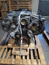 Load image into Gallery viewer, TRANSFER CASE CONTROL MODULE COMPUTER LR4 Range Rover Rover Sport 10-13 - NW37161
