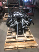 Load image into Gallery viewer, Air Cleaner Box Cadillac DTS 2009 - NW3027
