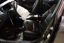 Load image into Gallery viewer, ABS ANTI-LOCK BRAKE PUMP Kia Cadenza 2014 14 2015 15 2016 16 - NW1732
