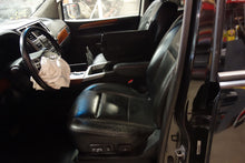 Load image into Gallery viewer, BODY CONTROL COMPUTER QX56 Armada 2008 08 - NW31439
