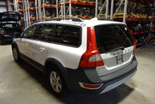 Load image into Gallery viewer, RADIO DISPLAY PANEL Volvo C70 S80 V70 XC70 07 08 09 10 11 - NW140477
